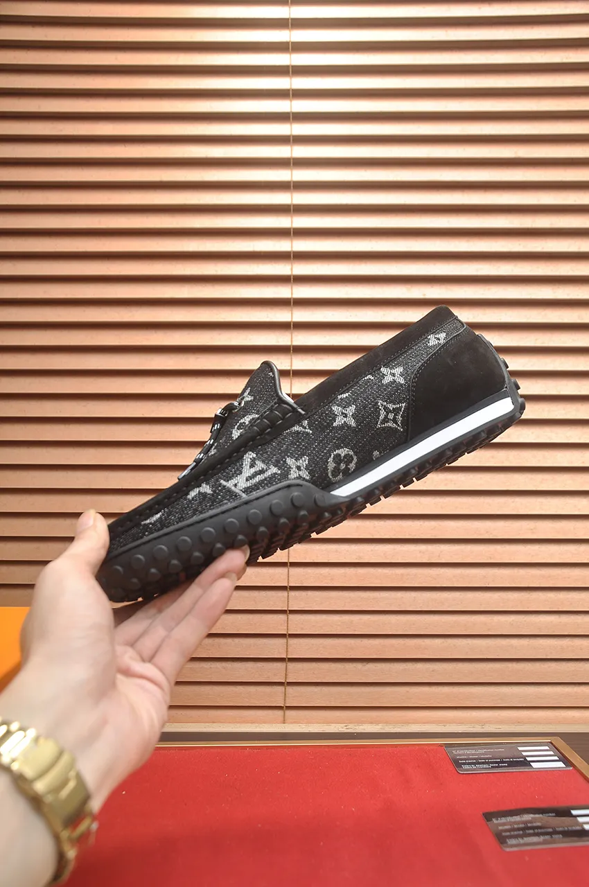 Men's men's shoes💰660💶[LOUIS VUITTON] (original order) new style🍀LV Louis Vuitton* - top version of LV classic beanie shoes! Made of imported original single cowhide, original leather side strips and wear-resistant rubber outsole! High quality products! Code number 39-45 (45 customized)